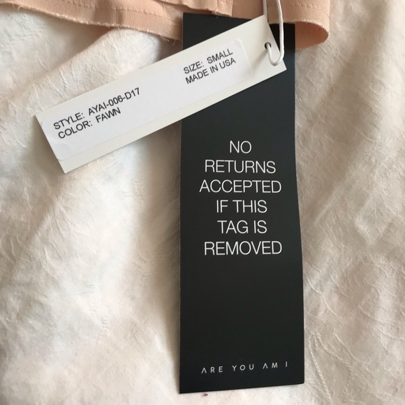 FINAL.NWT ARE YOU AM I Issi Dress - Picture 7 of 7